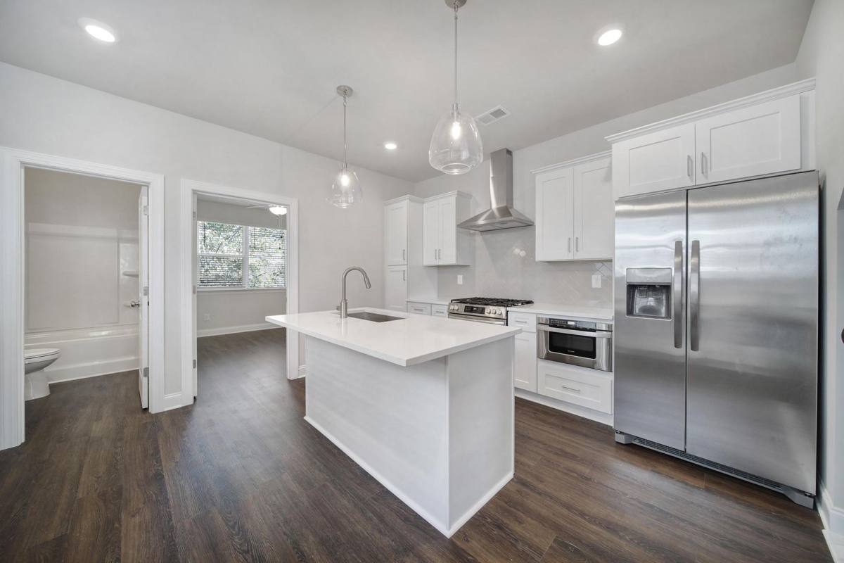 Townhouse for rent at 2432 Arty Ave, Charlotte, NC 28208