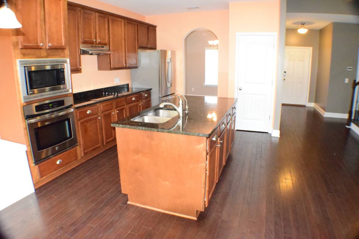 House for rent at 204 Waverly Lane, Richmond Hill, GA 31324
