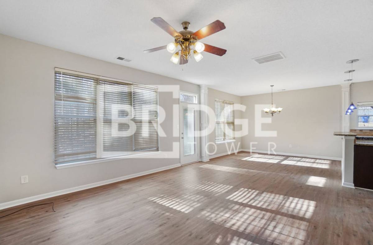 House for rent at 104 Hampshire Dr, Mooresville, NC 28115
