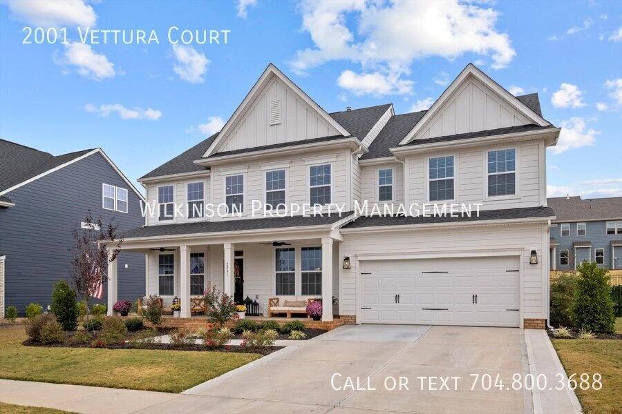 House for rent at 2001 Vettura Court, Waxhaw, NC 28173