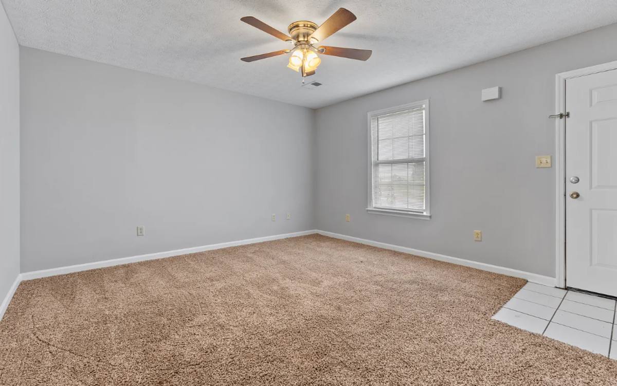 Apartment for rent at 1100 Richmond Green Dr, Richmond, KY 40475