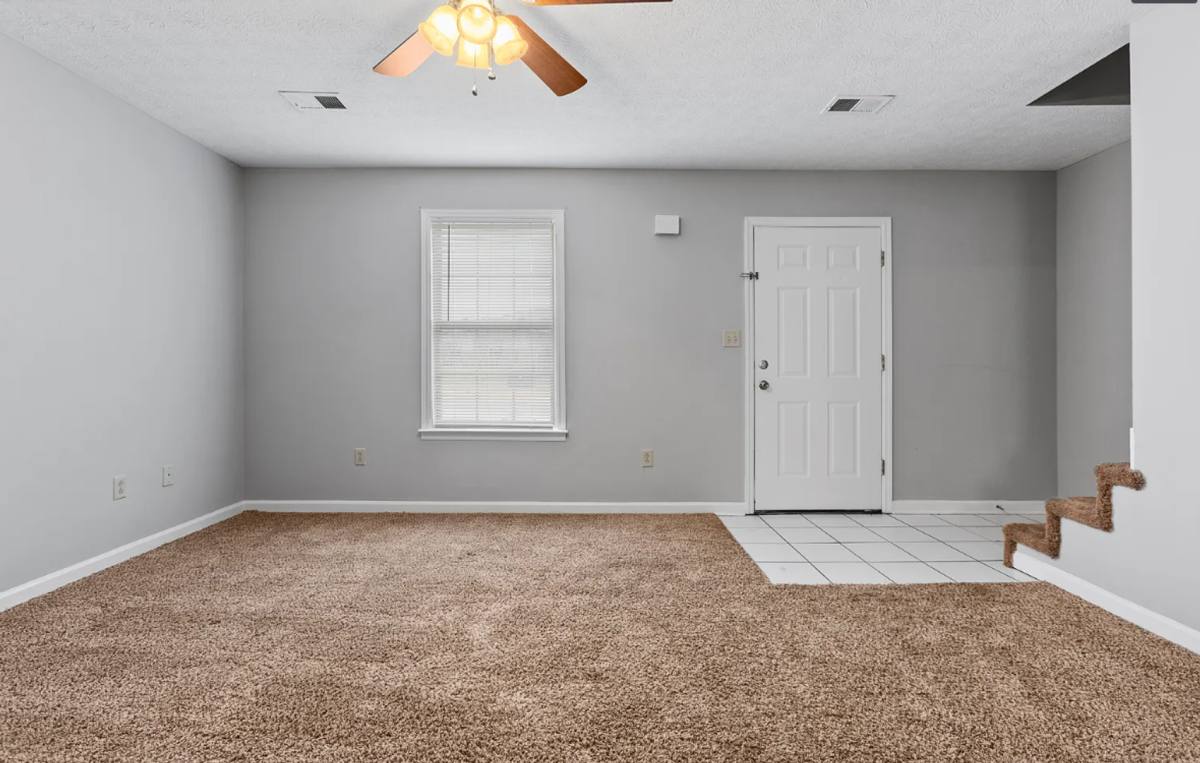 Apartment for rent at 1100 Richmond Green Dr, Richmond, KY 40475