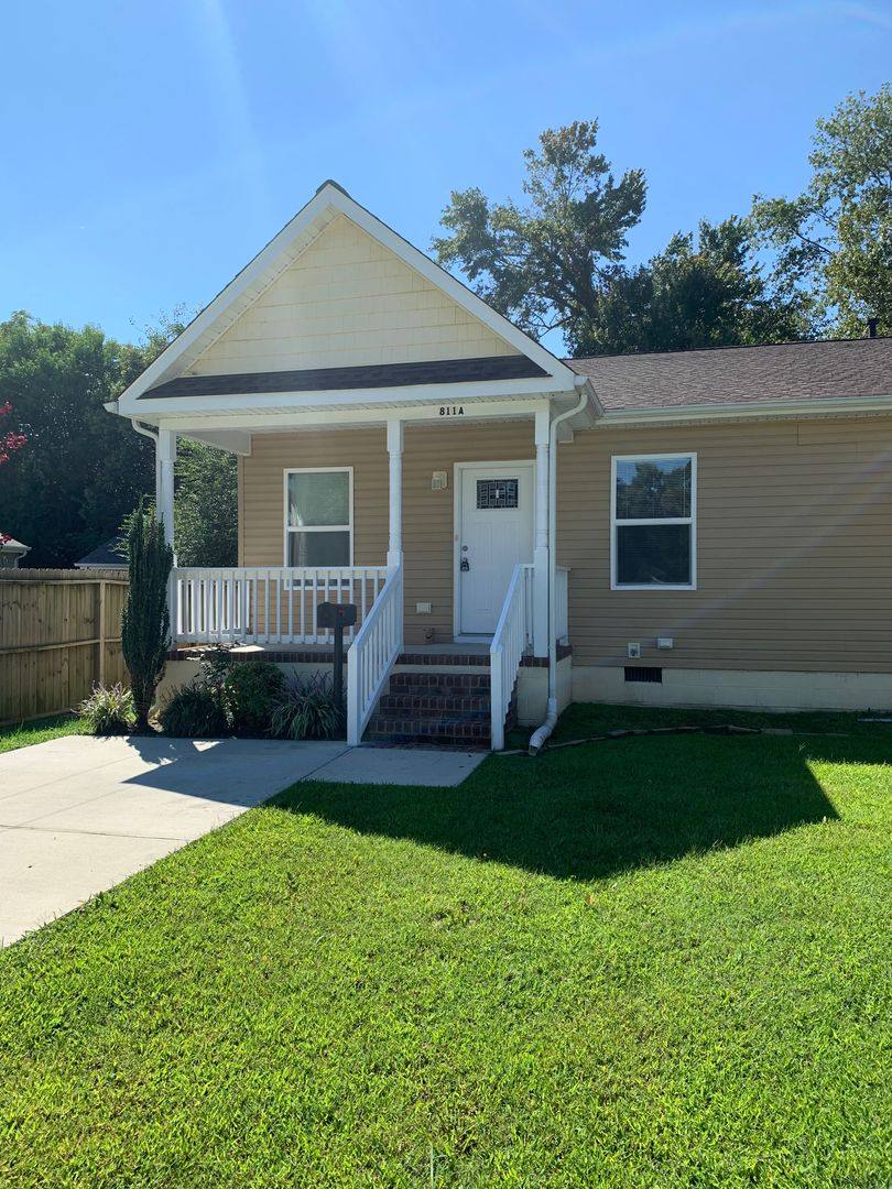 House for rent at 811A Pocahontas Place, Hampton, VA 23661