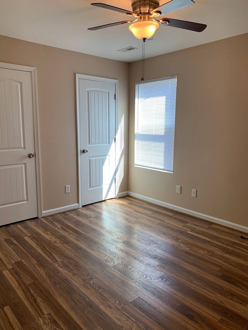 House for rent at 811A Pocahontas Place, Hampton, VA 23661