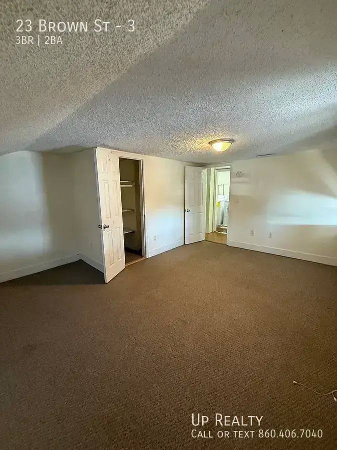 Apartment for rent at 23 Brown St #3, New Haven, CT 06511