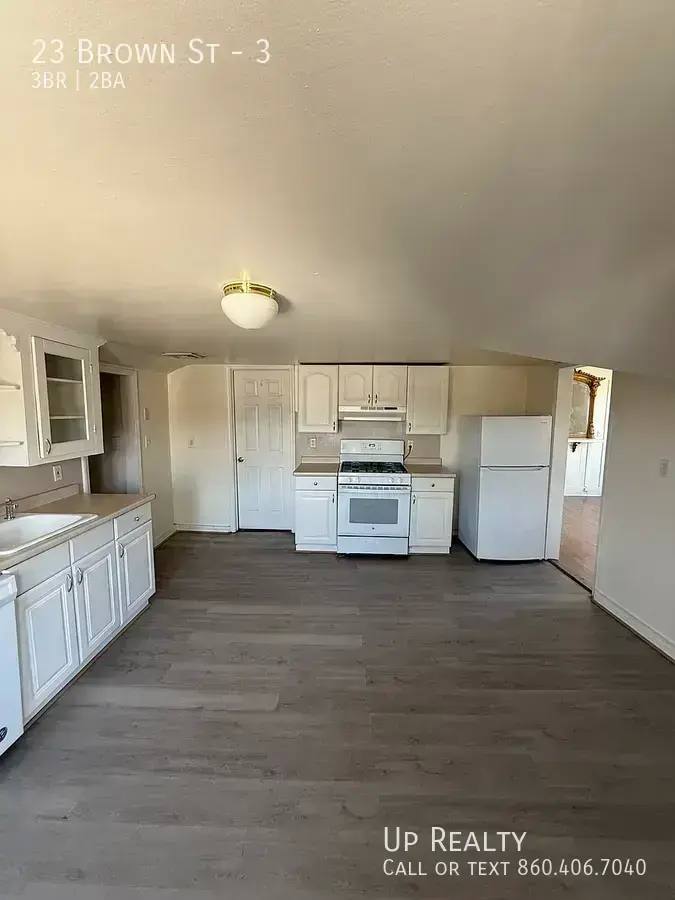 Apartment for rent at 23 Brown St #3, New Haven, CT 06511