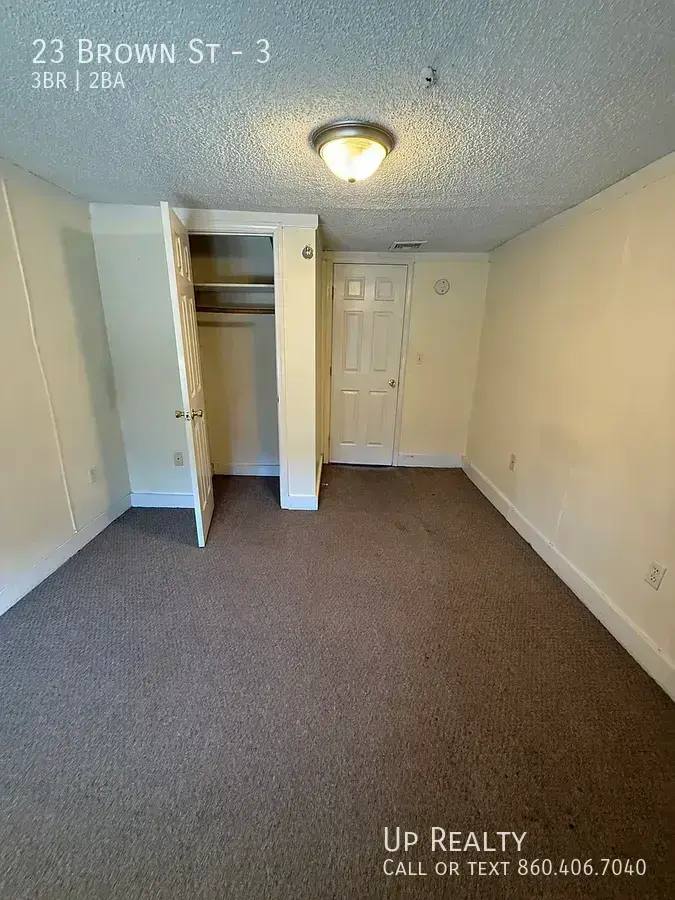 Apartment for rent at 23 Brown St #3, New Haven, CT 06511