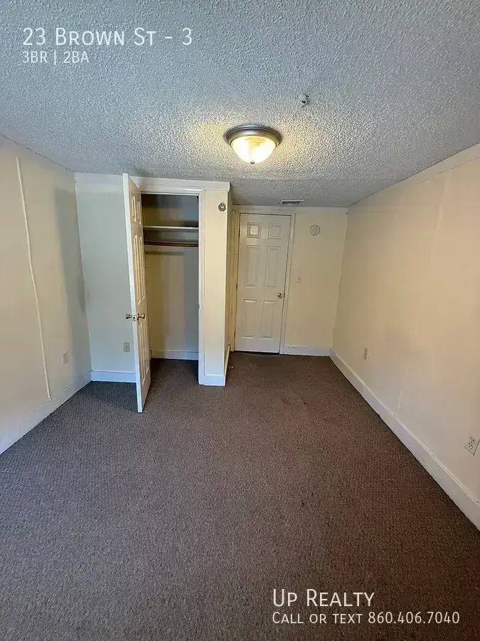 Apartment for rent at 23 Brown St #3, New Haven, CT 06511