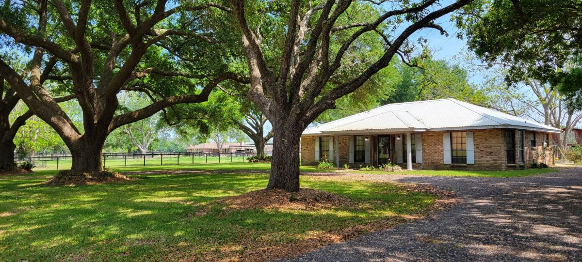 House for rent at 1821 Gendarme Rd, Carencro, LA 70520