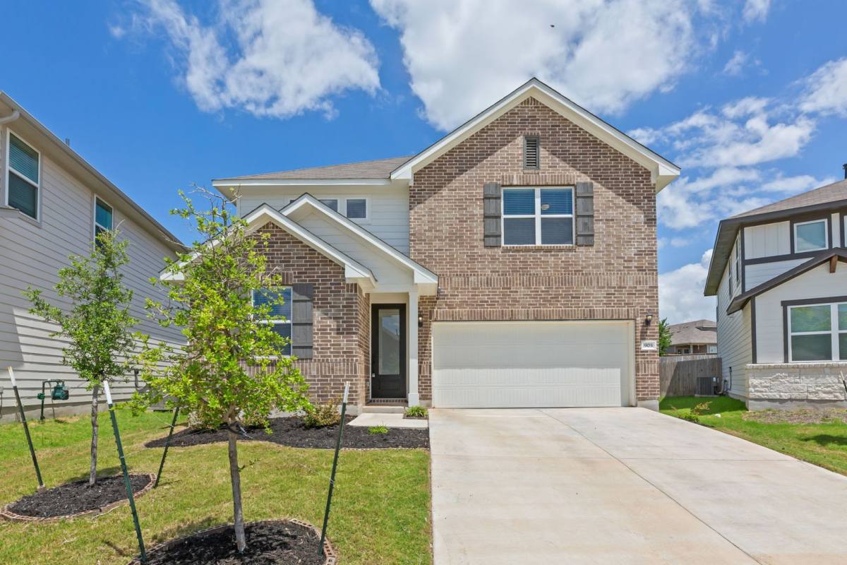 House for rent at 905 Palo Brea Lp, Hutto, TX 78634