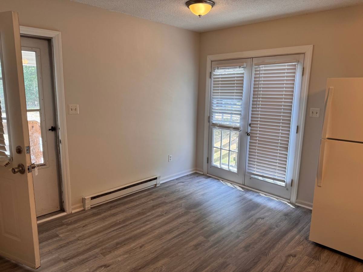 Apartment for rent at 816 Fisher Ferry St, Thomasville, NC 27360