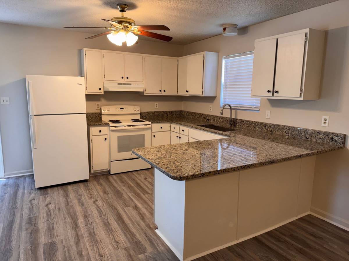 Apartment for rent at 816 Fisher Ferry St, Thomasville, NC 27360