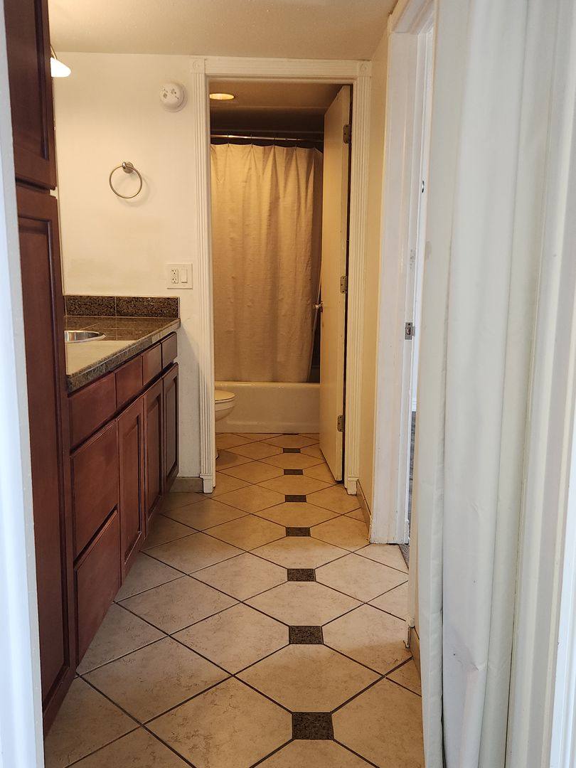 Condo for rent at 1020 15th St #34G, Denver, CO 80202