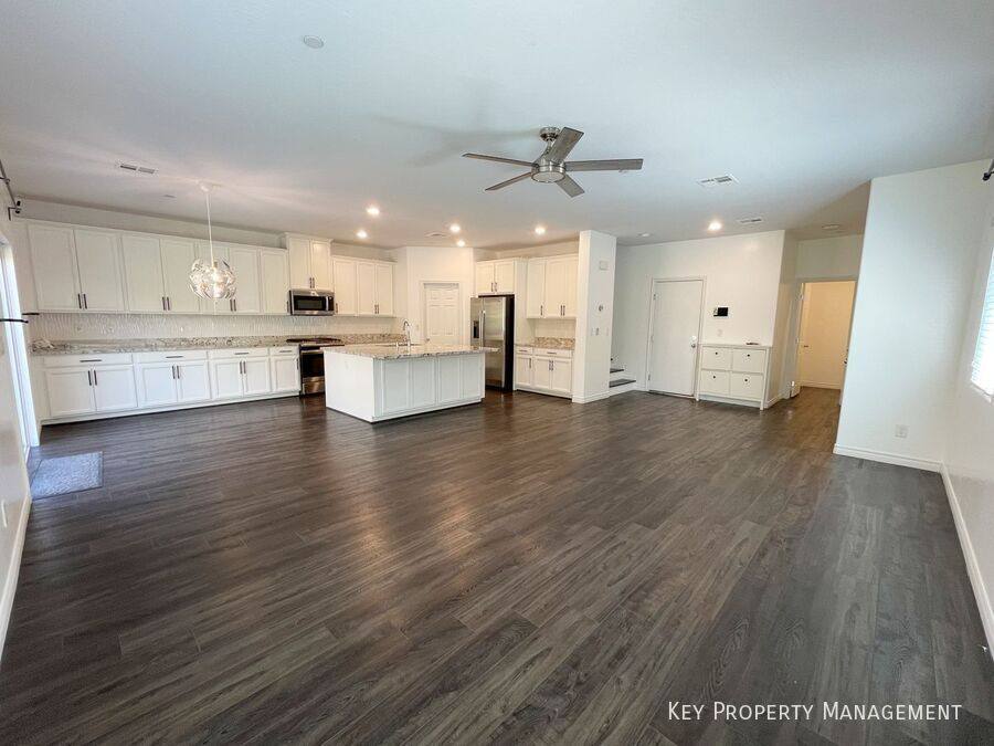 Townhouse for rent at 7035 Denio Island St, North Las Vegas, NV 89084