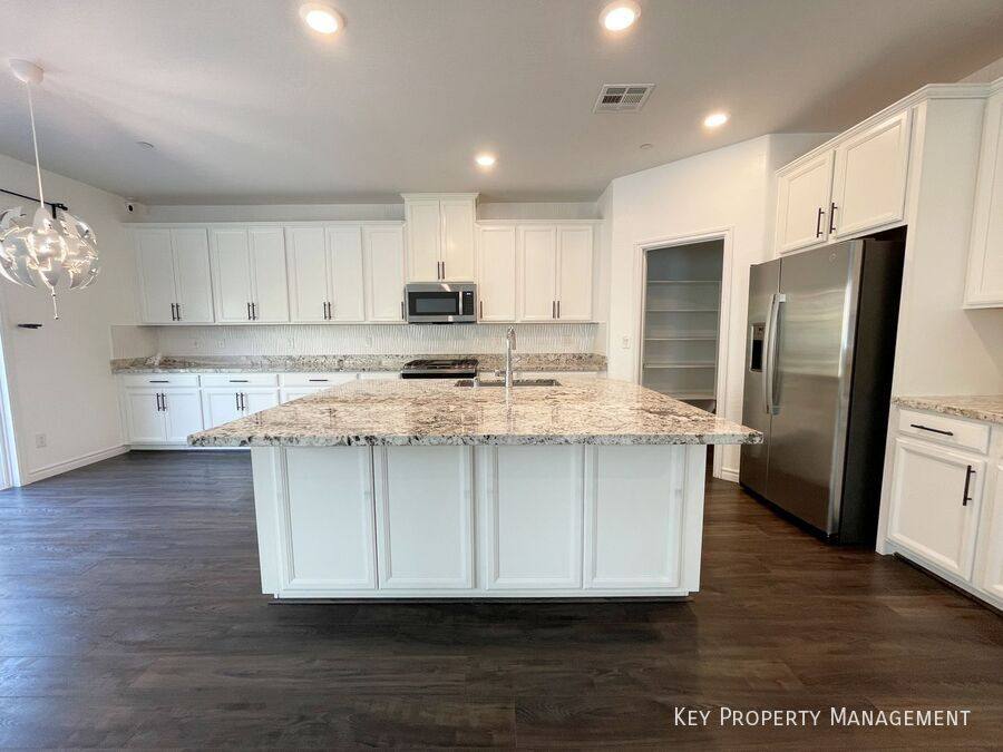 Townhouse for rent at 7035 Denio Island St, North Las Vegas, NV 89084