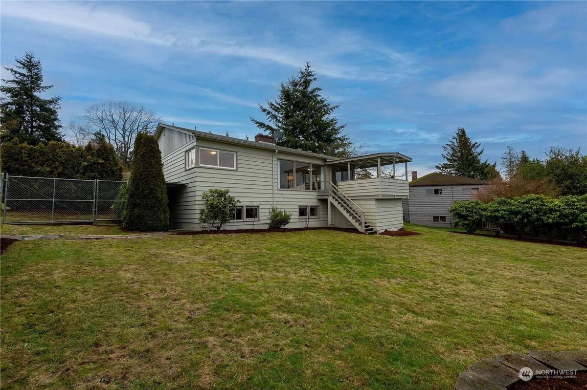 House for rent at 20131 21st Ave NW, Seattle, WA 98177