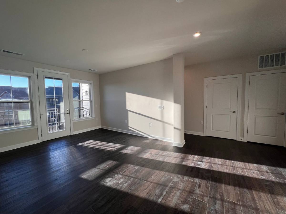 Condo for rent at 3927 Fair Ridge Dr #506, Fairfax, VA 22033