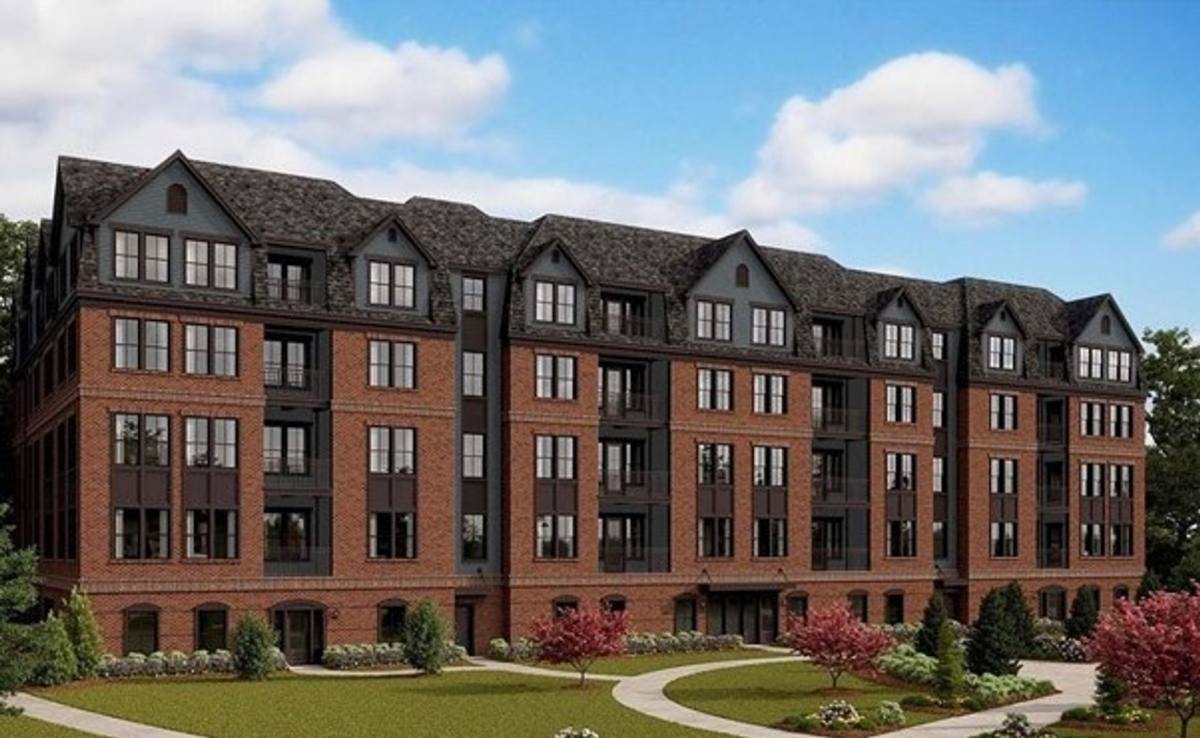 Condo for rent at 3927 Fair Ridge Dr #506, Fairfax, VA 22033