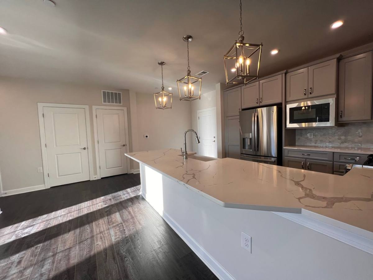 Condo for rent at 3927 Fair Ridge Dr #506, Fairfax, VA 22033