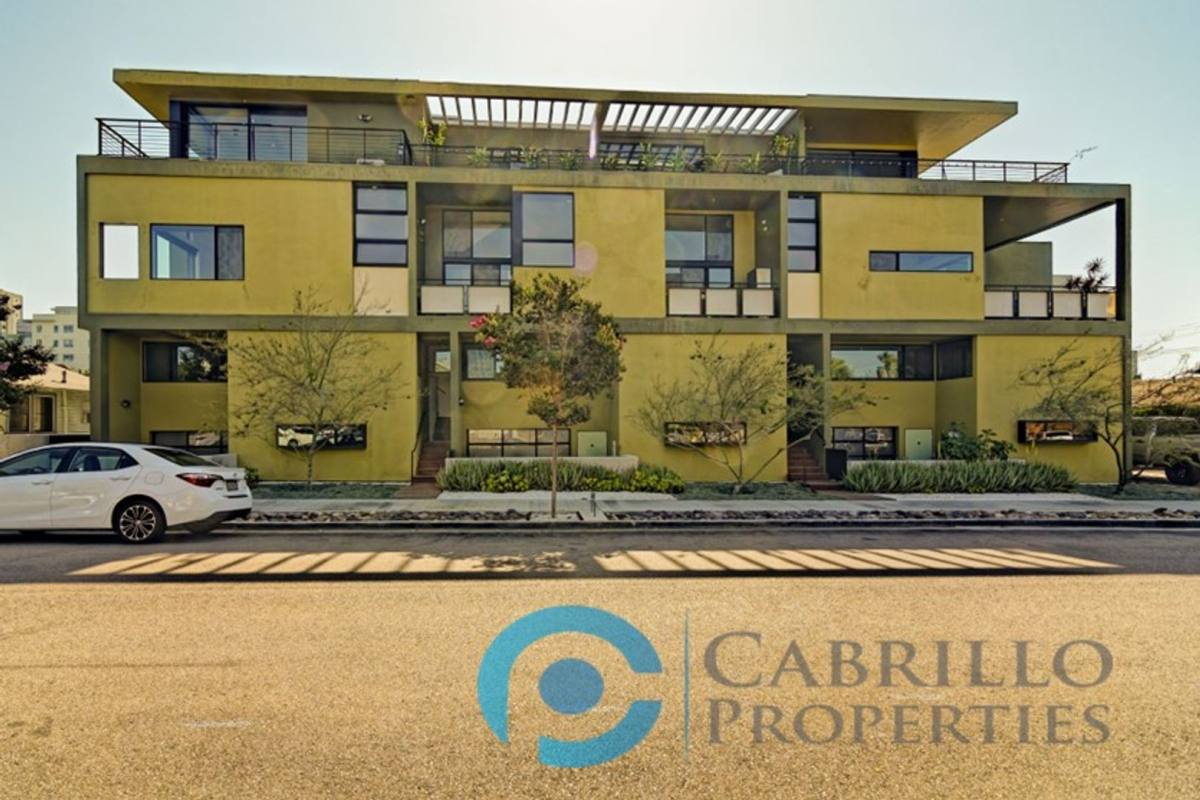Apartment for rent at 3761 & 3771 Centre St, San Diego, CA 92103