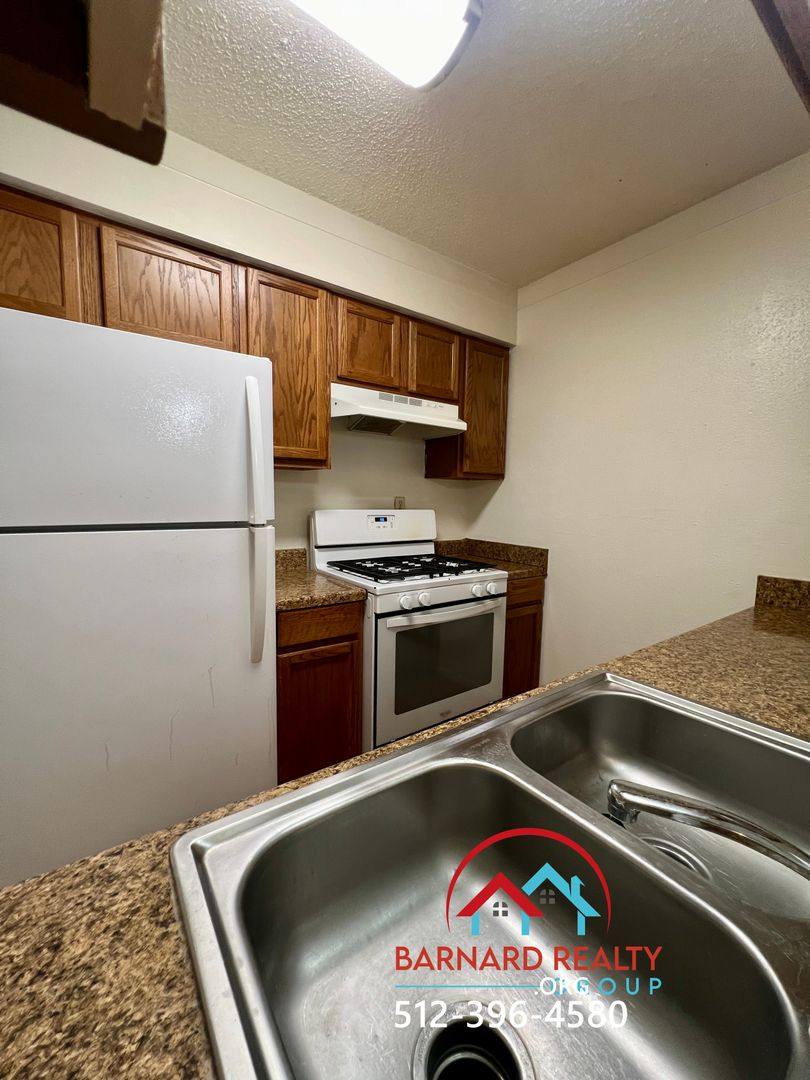 House for rent at 809 Allen St, San Marcos, TX 78666