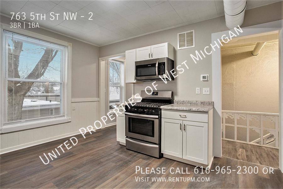 Apartment for rent at 763 5th St NW #2, Grand Rapids, MI 49504
