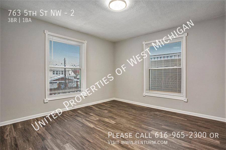 Apartment for rent at 763 5th St NW #2, Grand Rapids, MI 49504