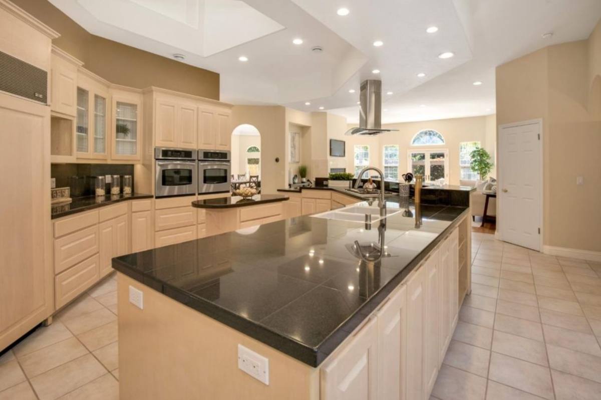House for rent at 18233 Saratoga Los Gatos Rd, Los Gatos, CA 95030