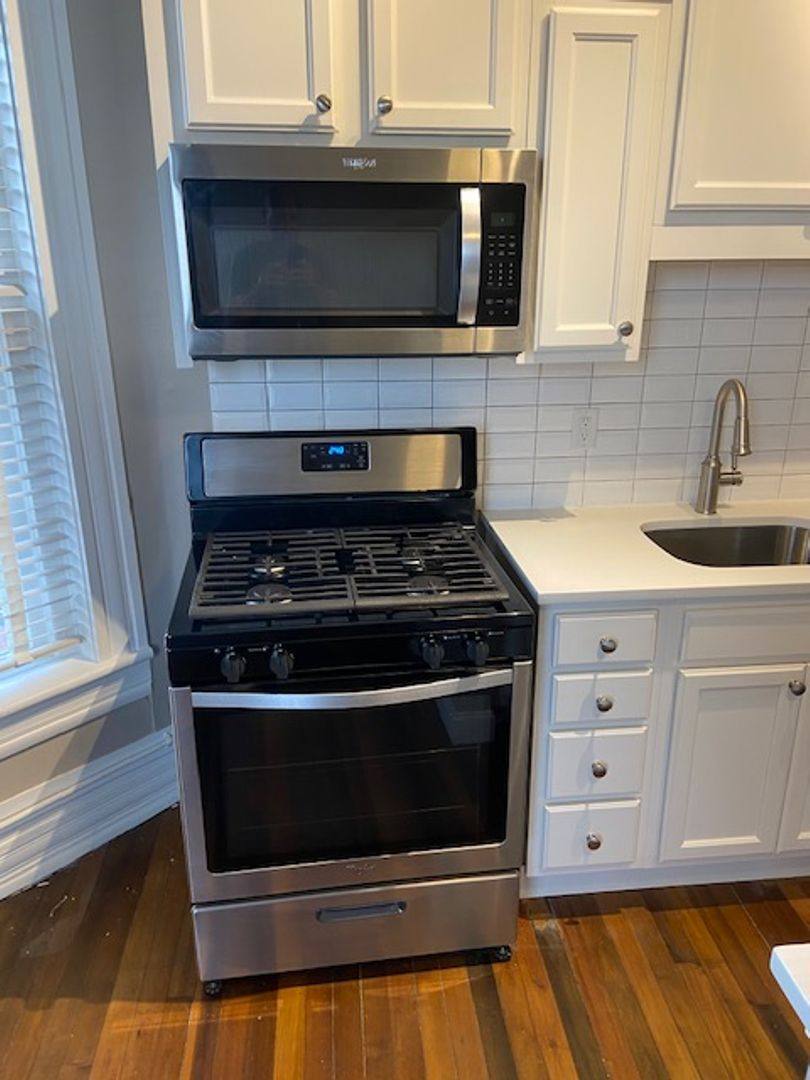 Apartment for rent at 182 Buttles Ave, Columbus, OH 43215