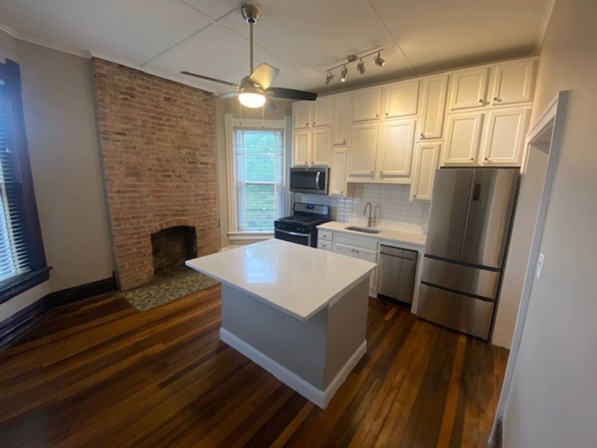 Apartment for rent at 182 Buttles Ave, Columbus, OH 43215