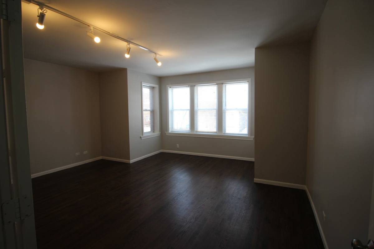 Apartment for rent at 4250-52 N Keystone Ave, Chicago, IL 60641