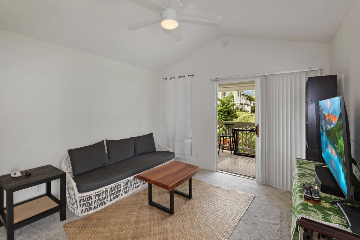 Condo for rent at 75-6081 Ali'i Dr, Kailua Kona, HI 96740