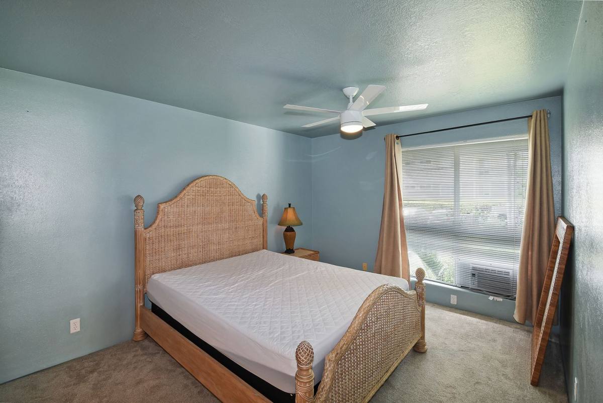 Condo for rent at 75-6081 Ali'i Dr, Kailua Kona, HI 96740