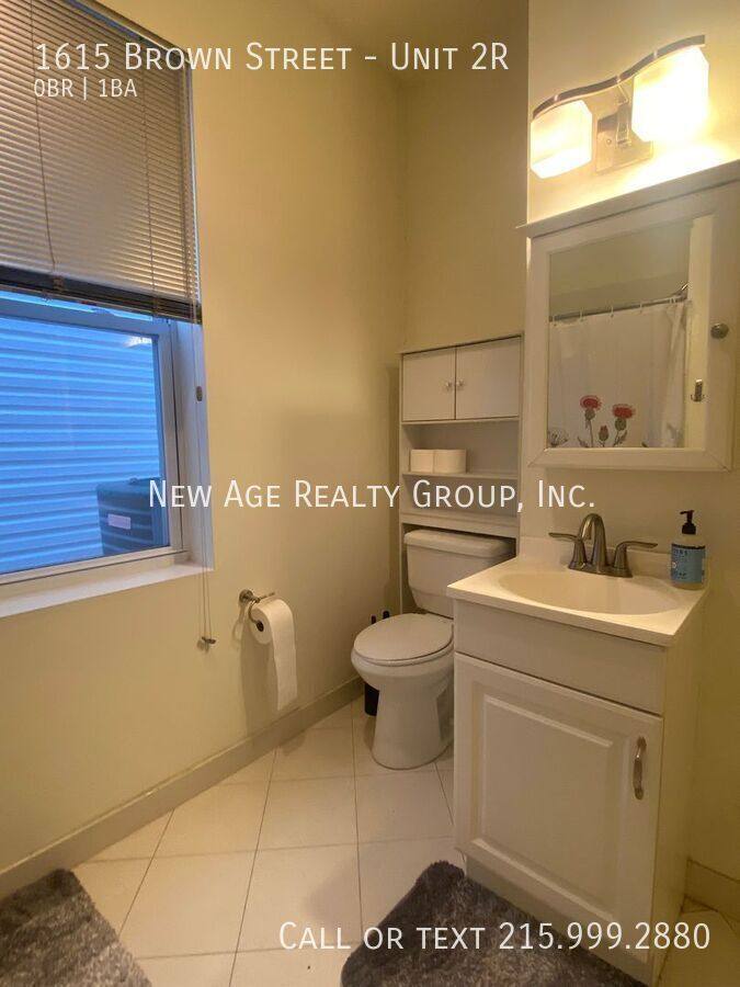Apartment for rent at 1615 Brown St #2R, Philadelphia, PA 19130