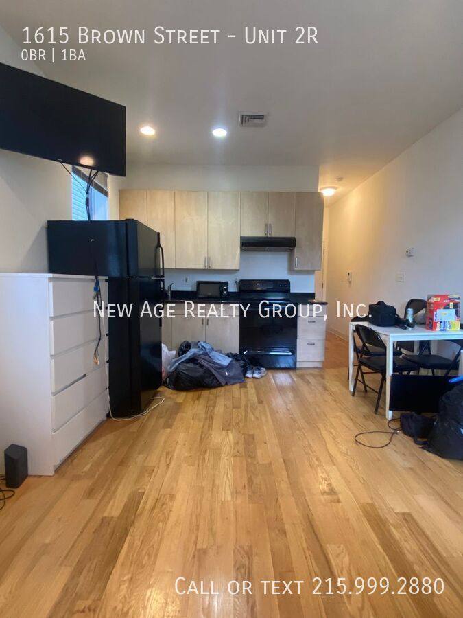 Apartment for rent at 1615 Brown St #2R, Philadelphia, PA 19130