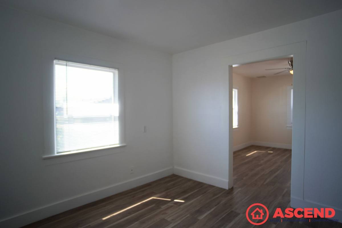 Apartment for rent at 412 El Tejon Ave, Bakersfield, CA 93308