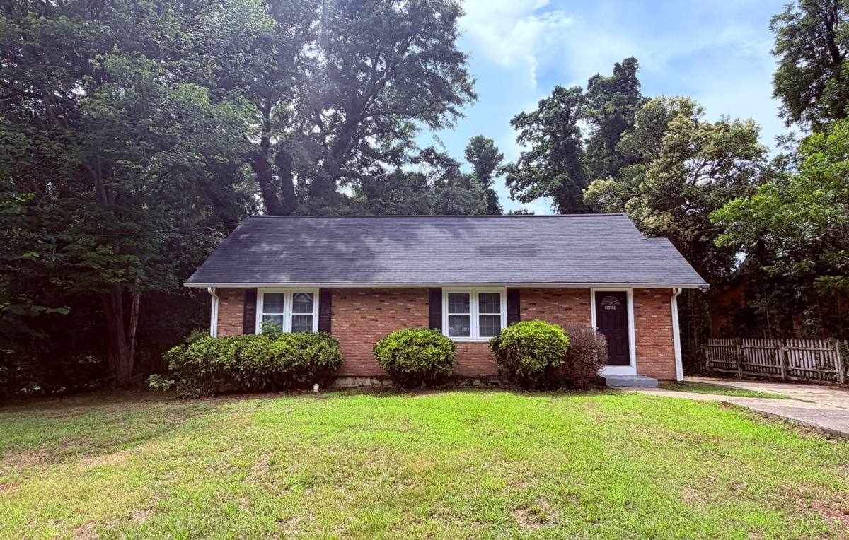 House for rent at 1681 Hadlock St SW, Atlanta, GA 30311