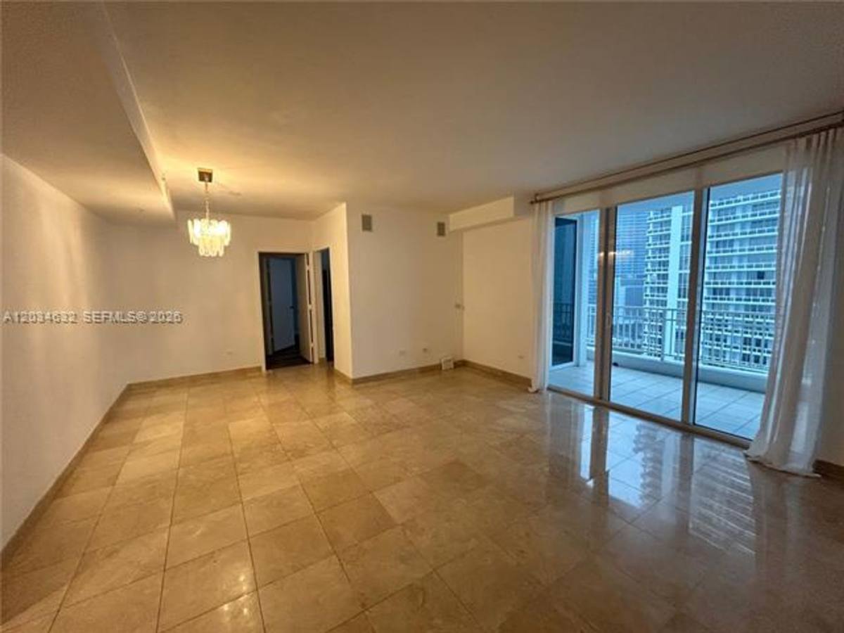 Apartment for rent at 801 Brickell Key Blvd, Miami, FL 33131