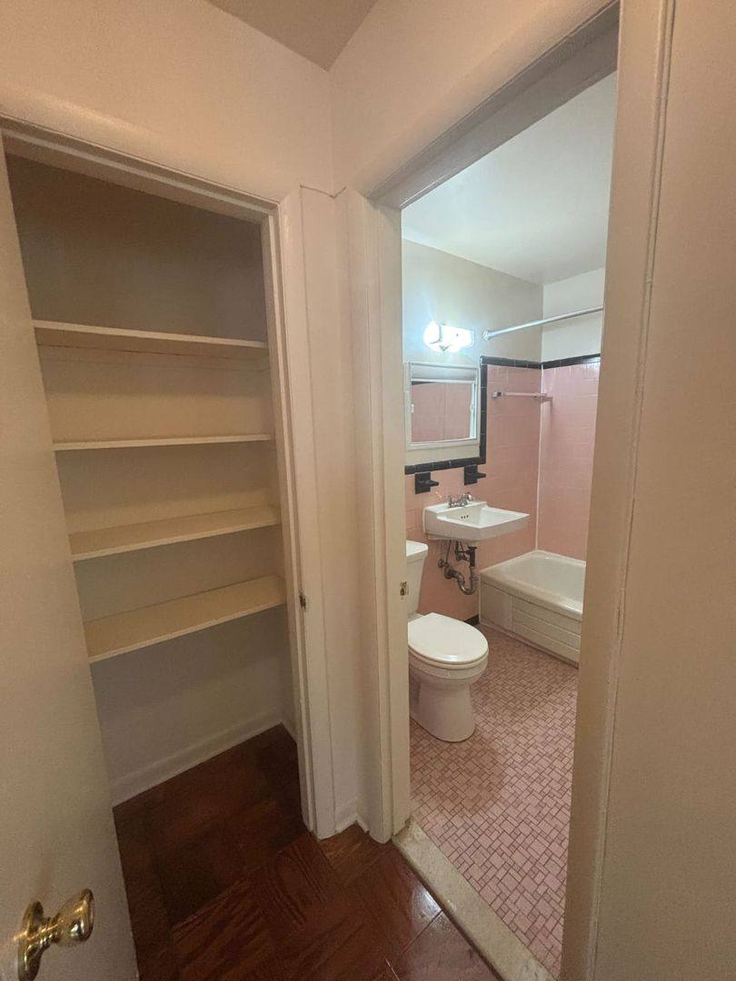 Apartment for rent at 1714 Summit Place NW, Washington, DC 20009