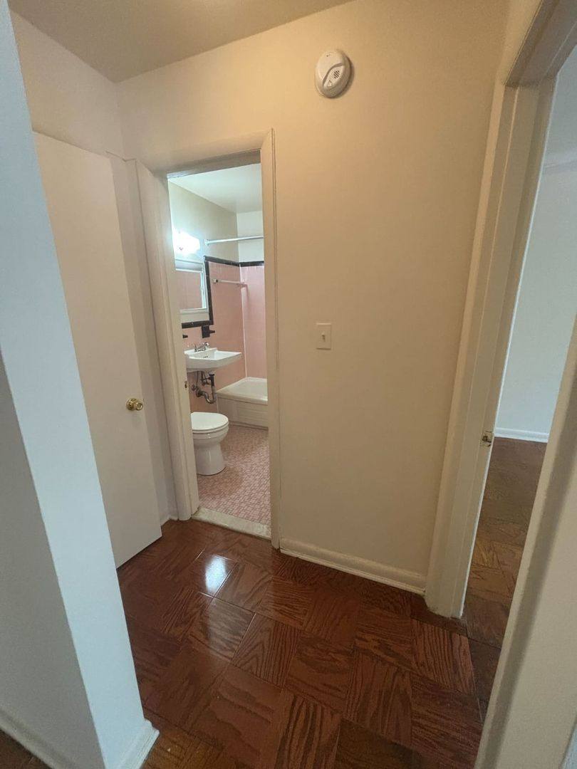 Apartment for rent at 1714 Summit Place NW, Washington, DC 20009