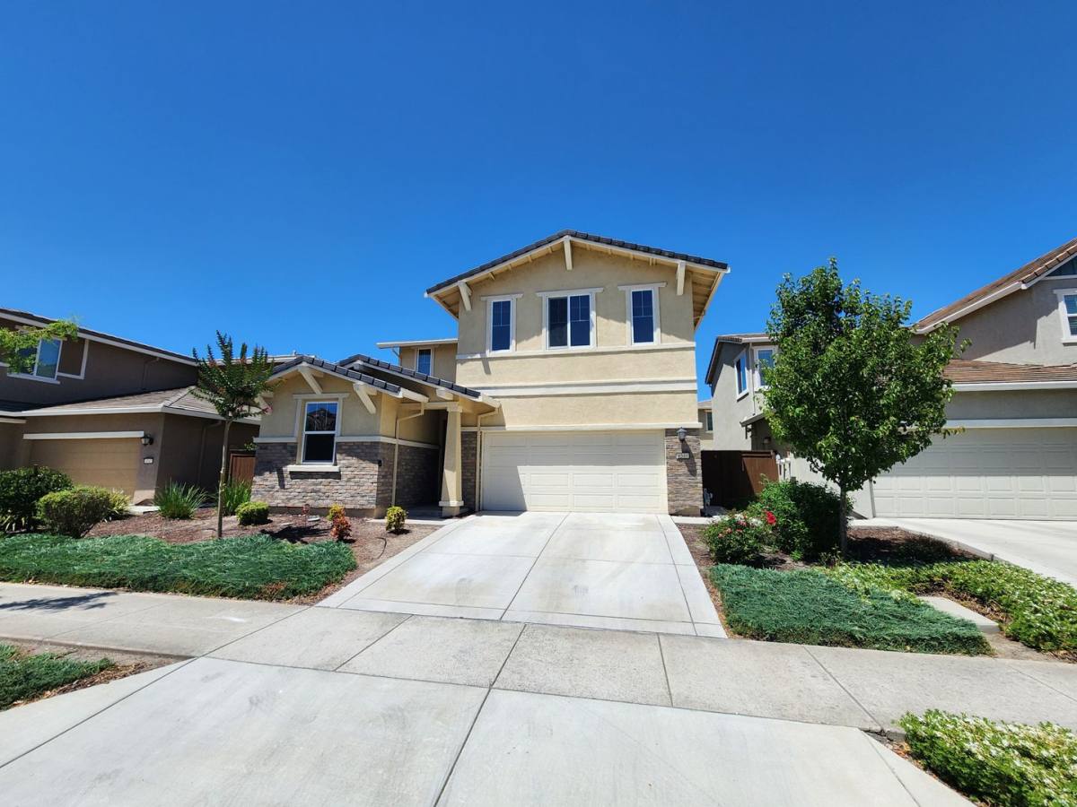 House for rent at 4549 Maple Crest St, Sacramento, CA 95834