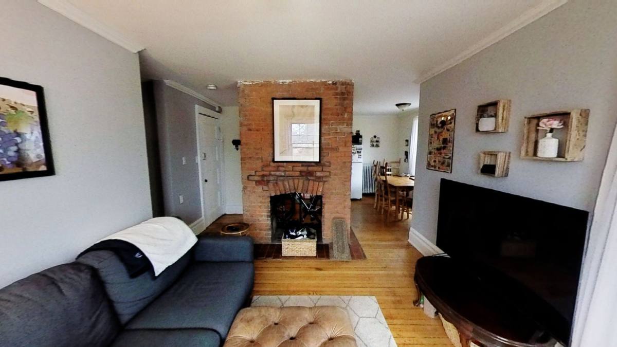 Apartment for rent at 595 University Ave #3, Rochester, NY 14607