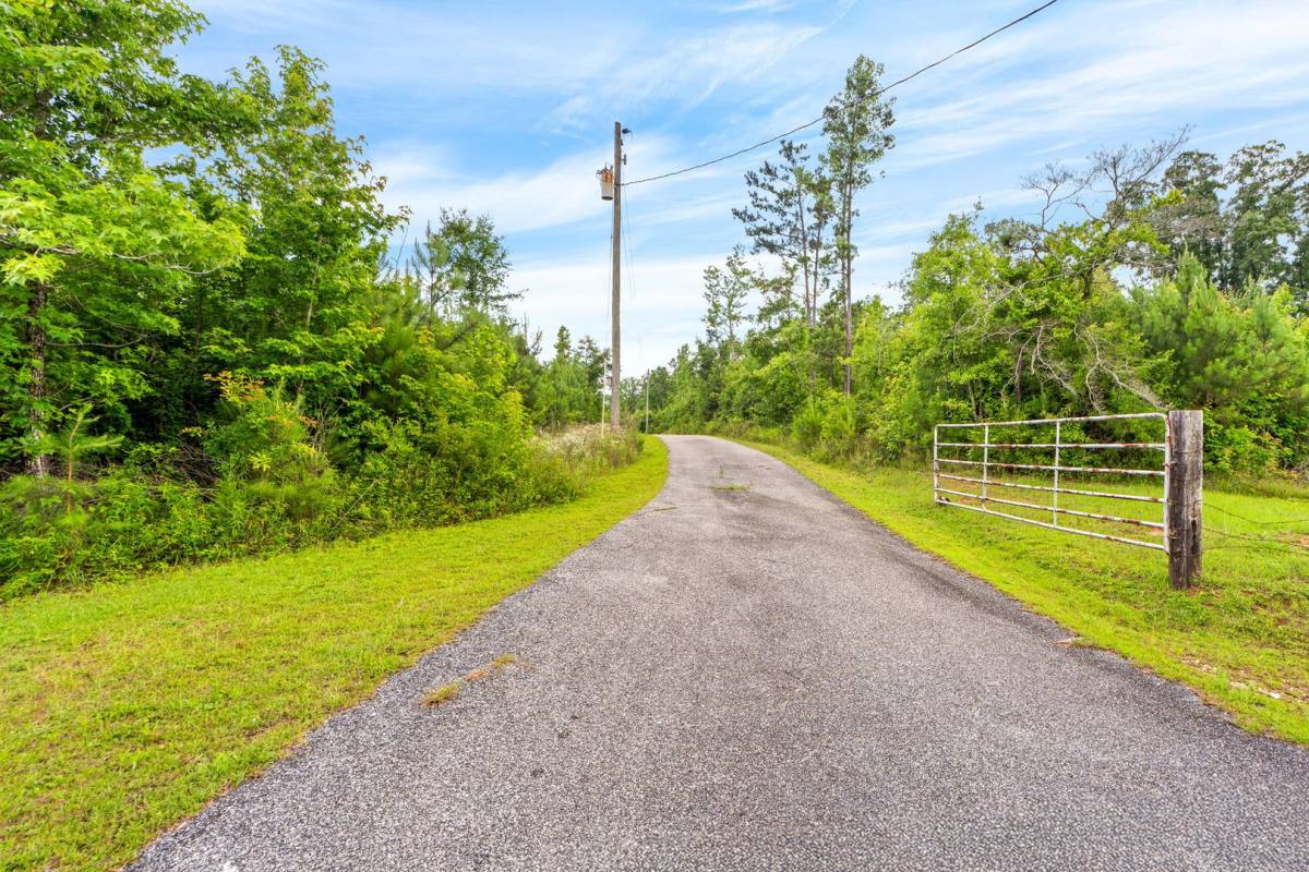 House for rent at 936 Girls Ranch Rd, Camp Hill, AL 36850