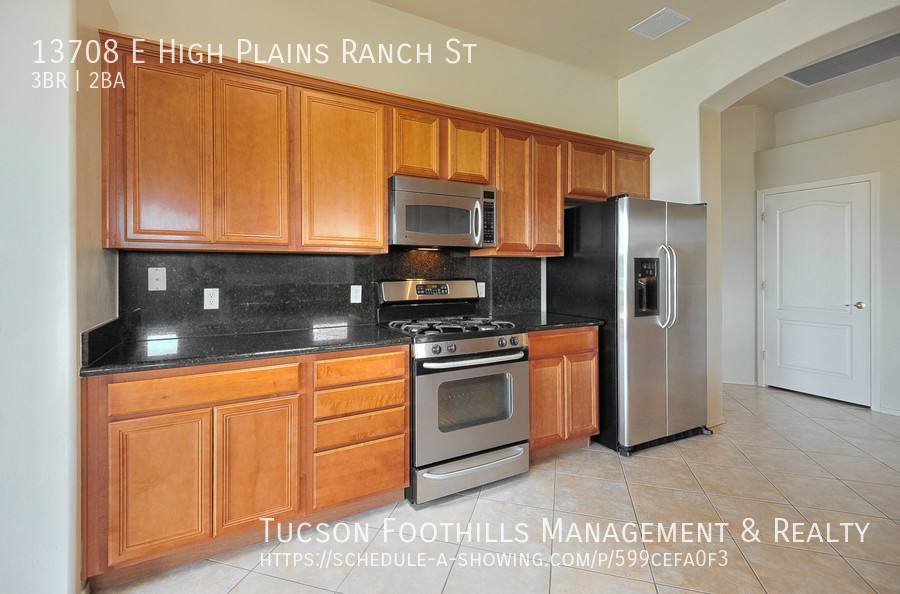 House for rent at 13708 E High Plains Ranch St, Vail, AZ 85641