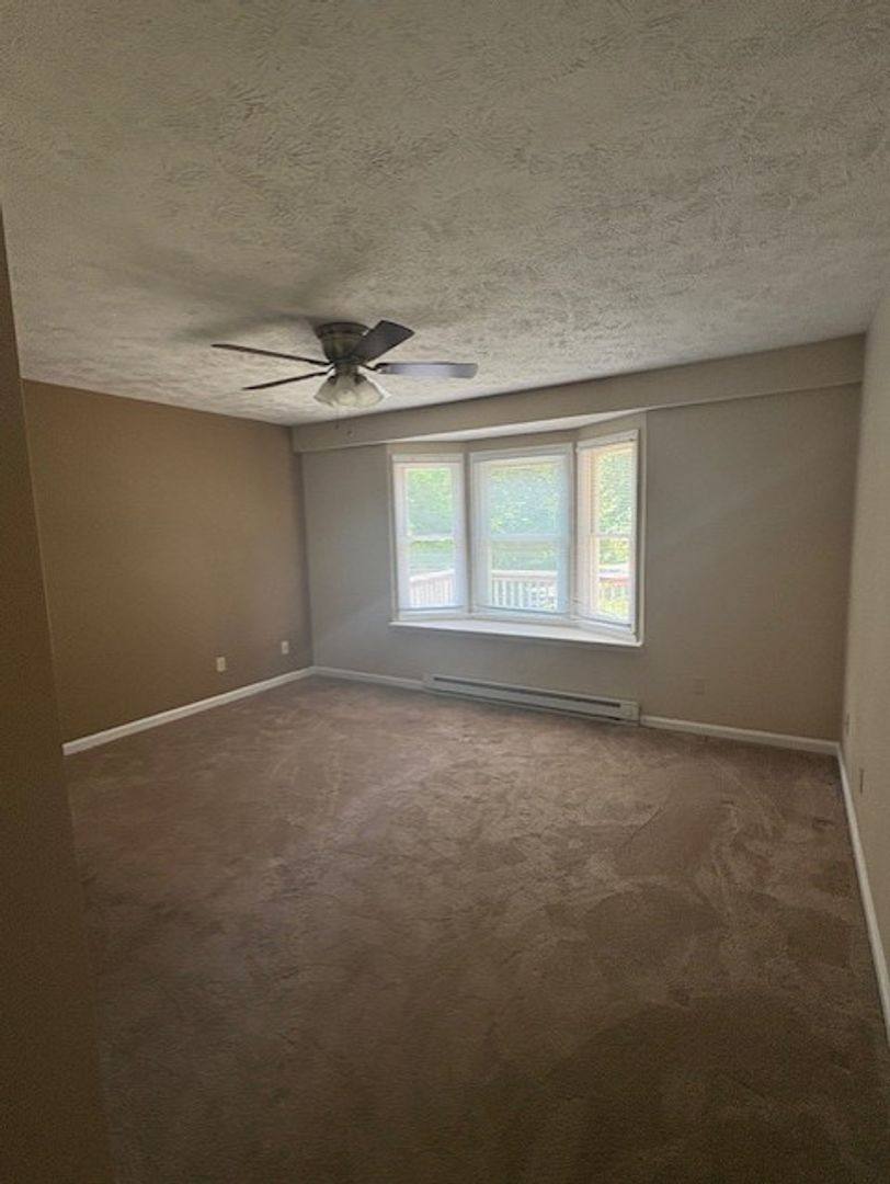 Condo for rent at 25119 York Dr #ME-37, Abingdon, VA 24211