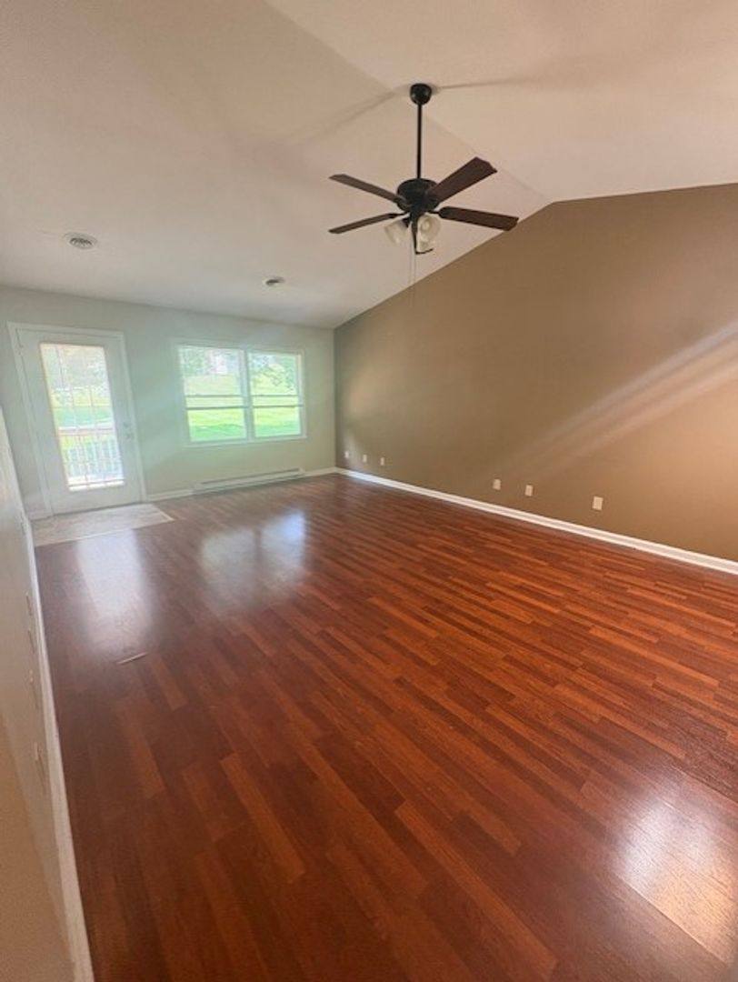 Condo for rent at 25119 York Dr #ME-37, Abingdon, VA 24211