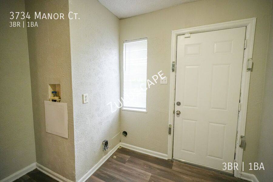 House for rent at 3734 Manor Court, Indianapolis, IN 46218
