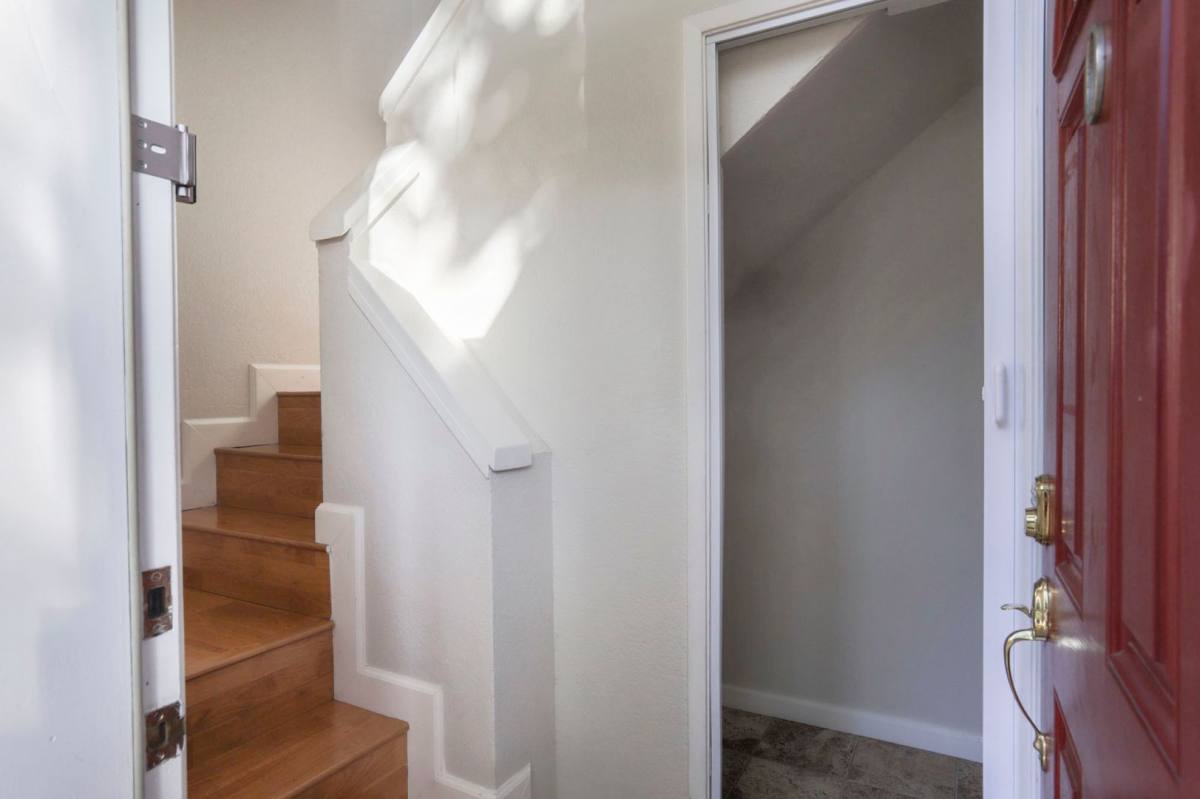 Apartment for rent at 66 Newell Rd, Palo Alto, CA 94303