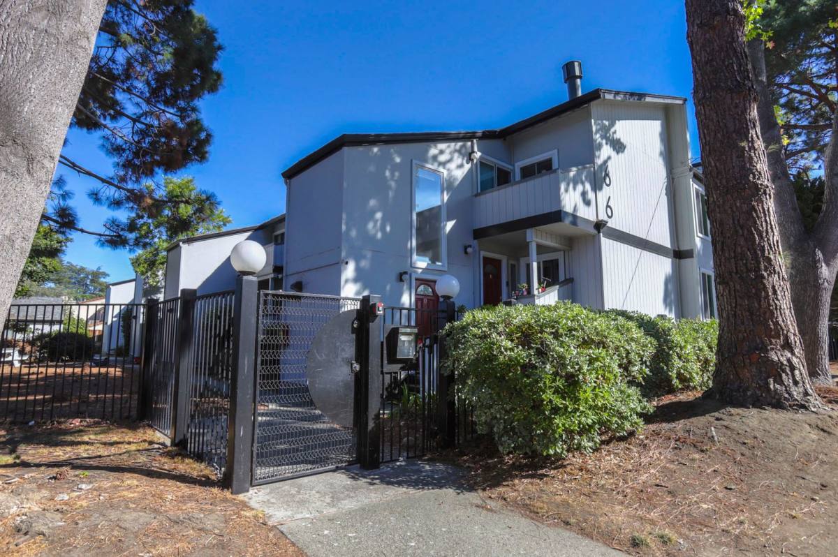 Apartment for rent at 66 Newell Rd, Palo Alto, CA 94303