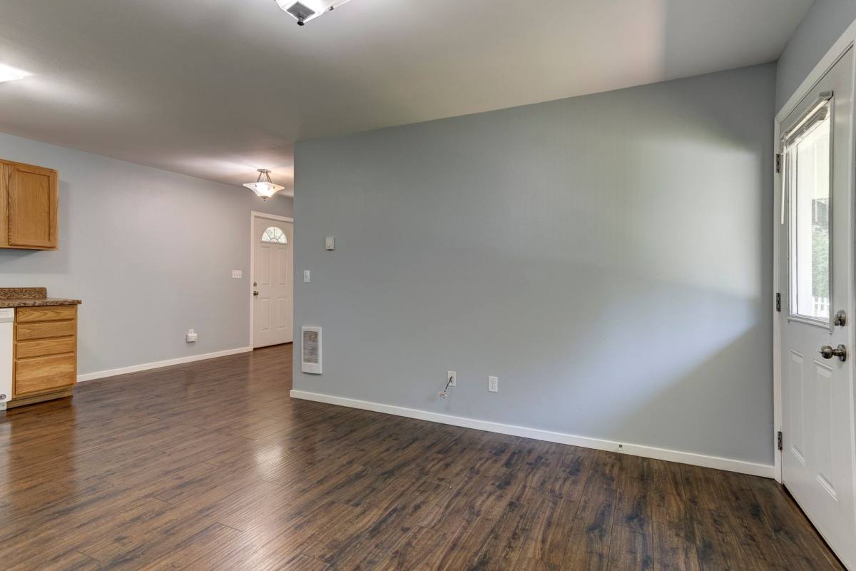 Apartment for rent at 39201 Sr, Oak Harbor, WA 98277